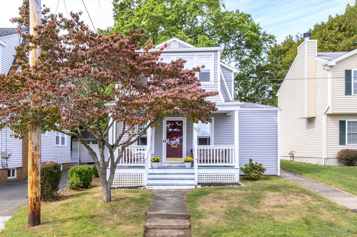 40 Crest Avenue