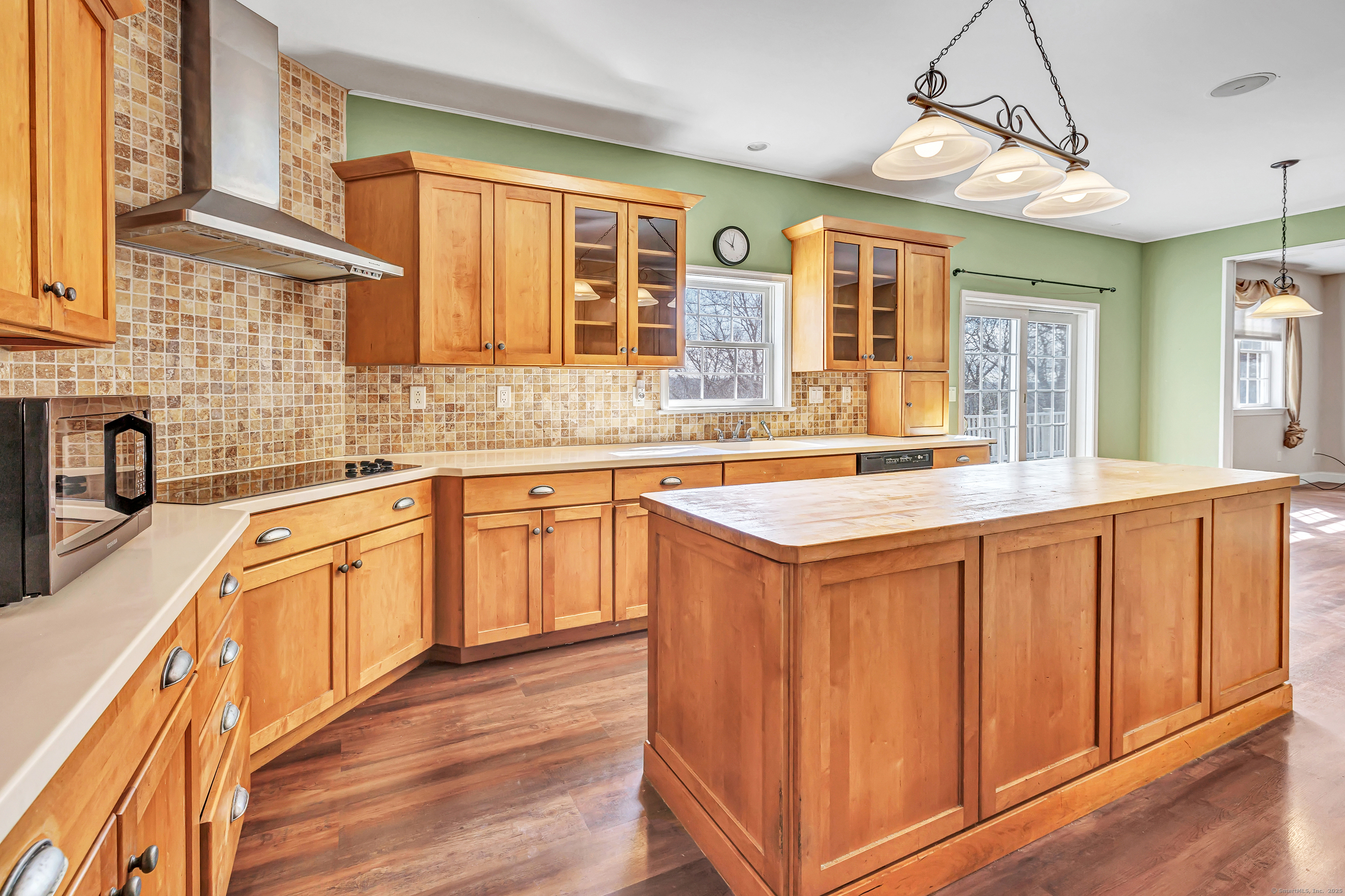 37 Deer Run Drive, Seymour, Connecticut image 9