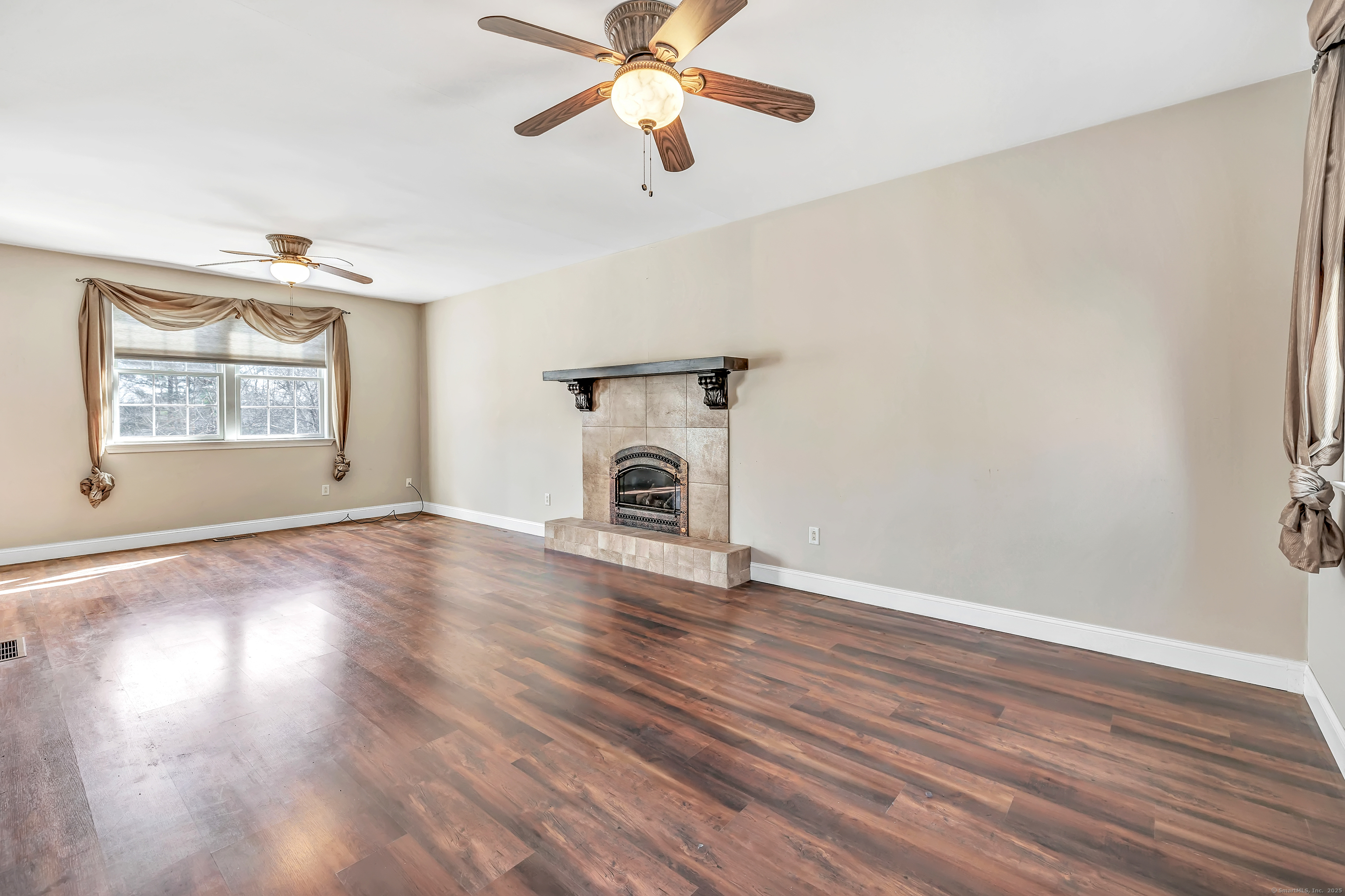 37 Deer Run Drive, Seymour, Connecticut image 18