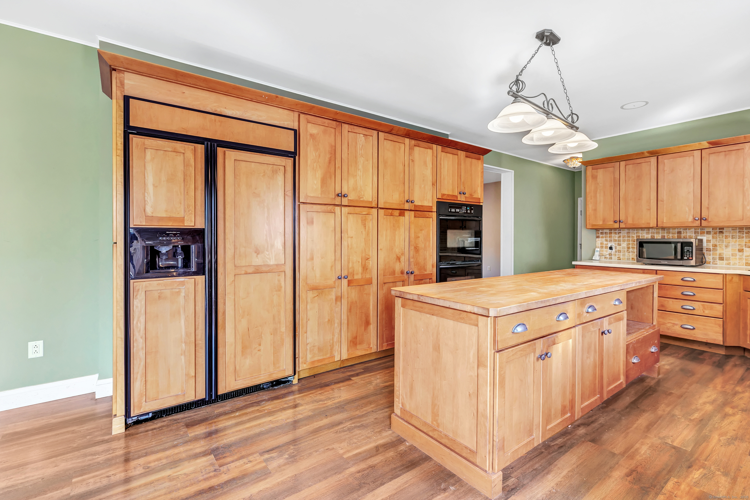 37 Deer Run Drive, Seymour, Connecticut image 12