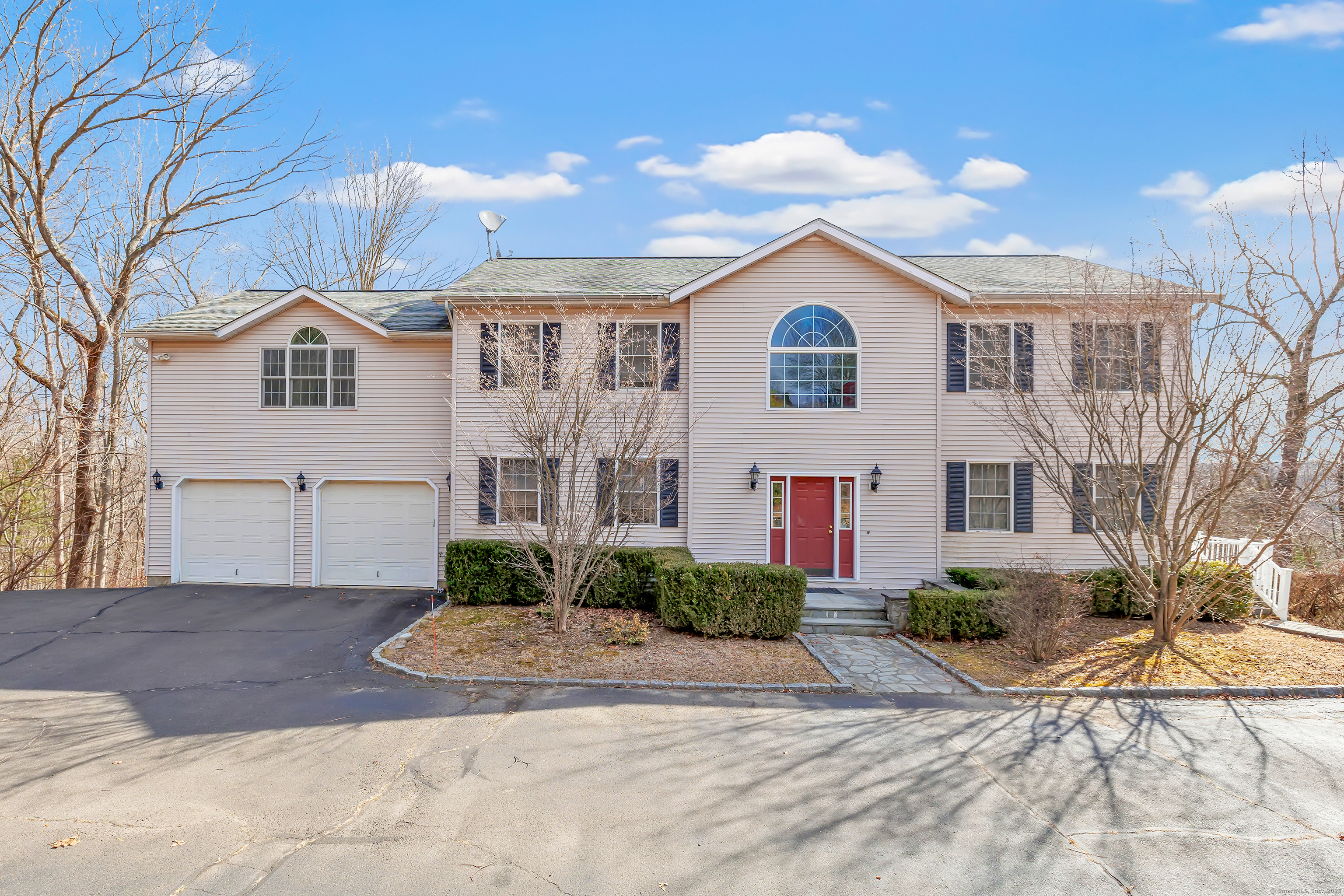 37 Deer Run Drive, Seymour, Connecticut image 1
