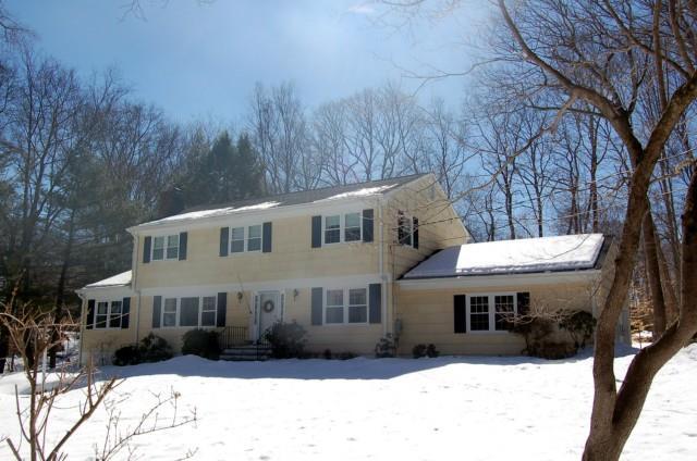 Photo 1 of 168 Rocky Rapids Road, Stamford, Connecticut, $620,000, Web #: 99095444