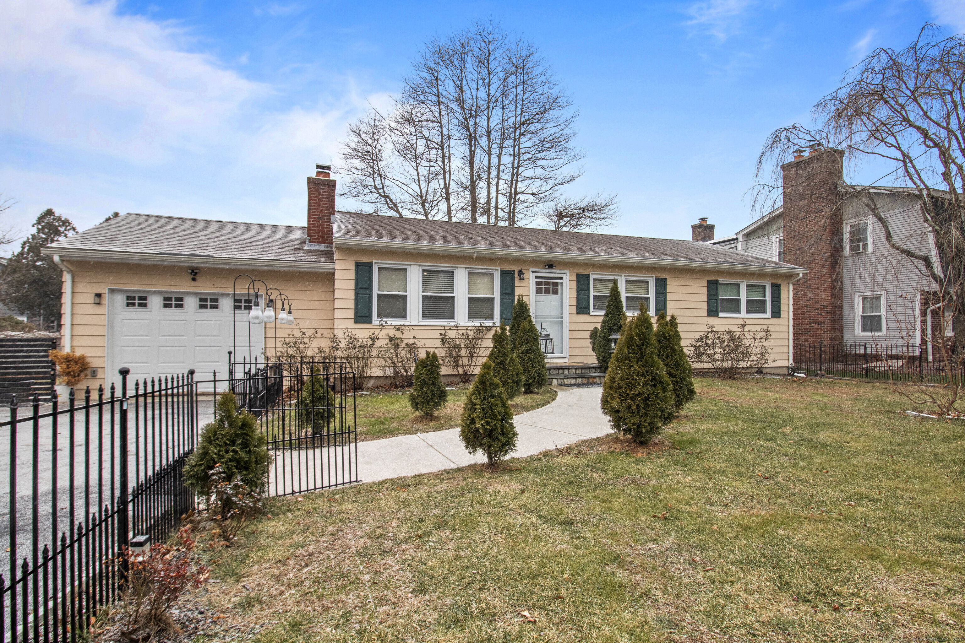 20 Grove Avenue, Derby, Connecticut image 25