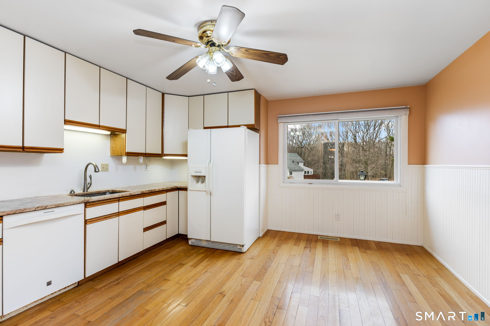 305 Aspetuck Trail 305