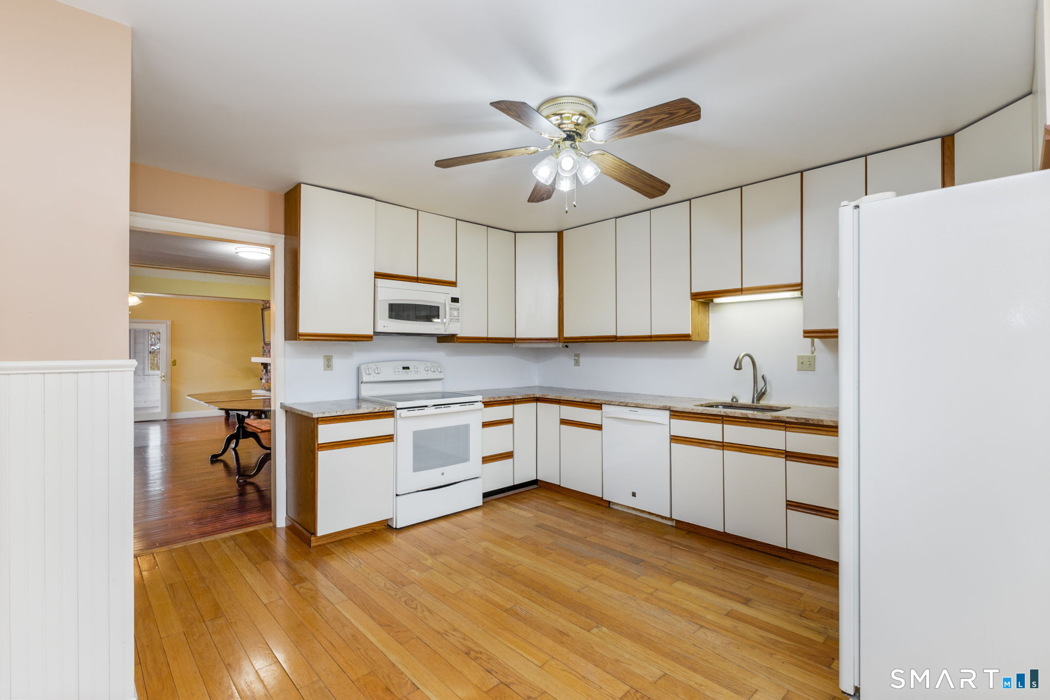 305 Aspetuck Trail 305