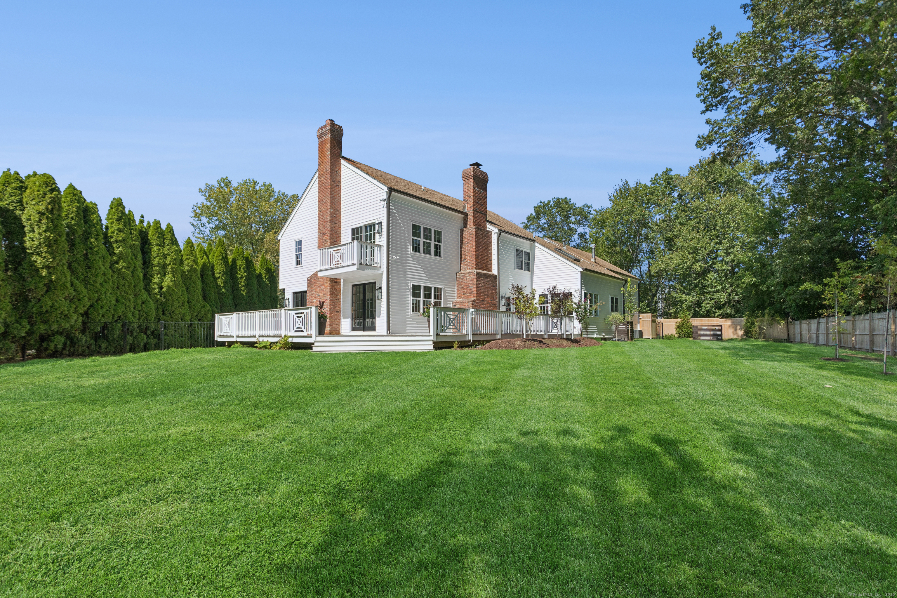 61 Edgewater Commons Lane