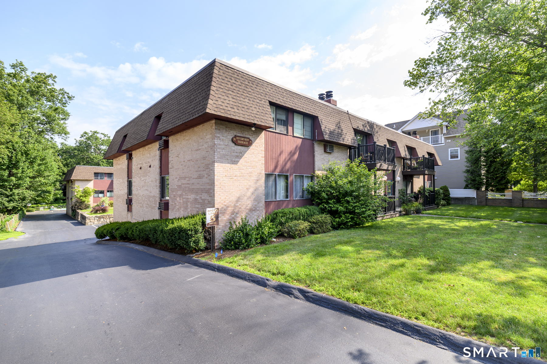 76 Maple Tree Avenue 3
