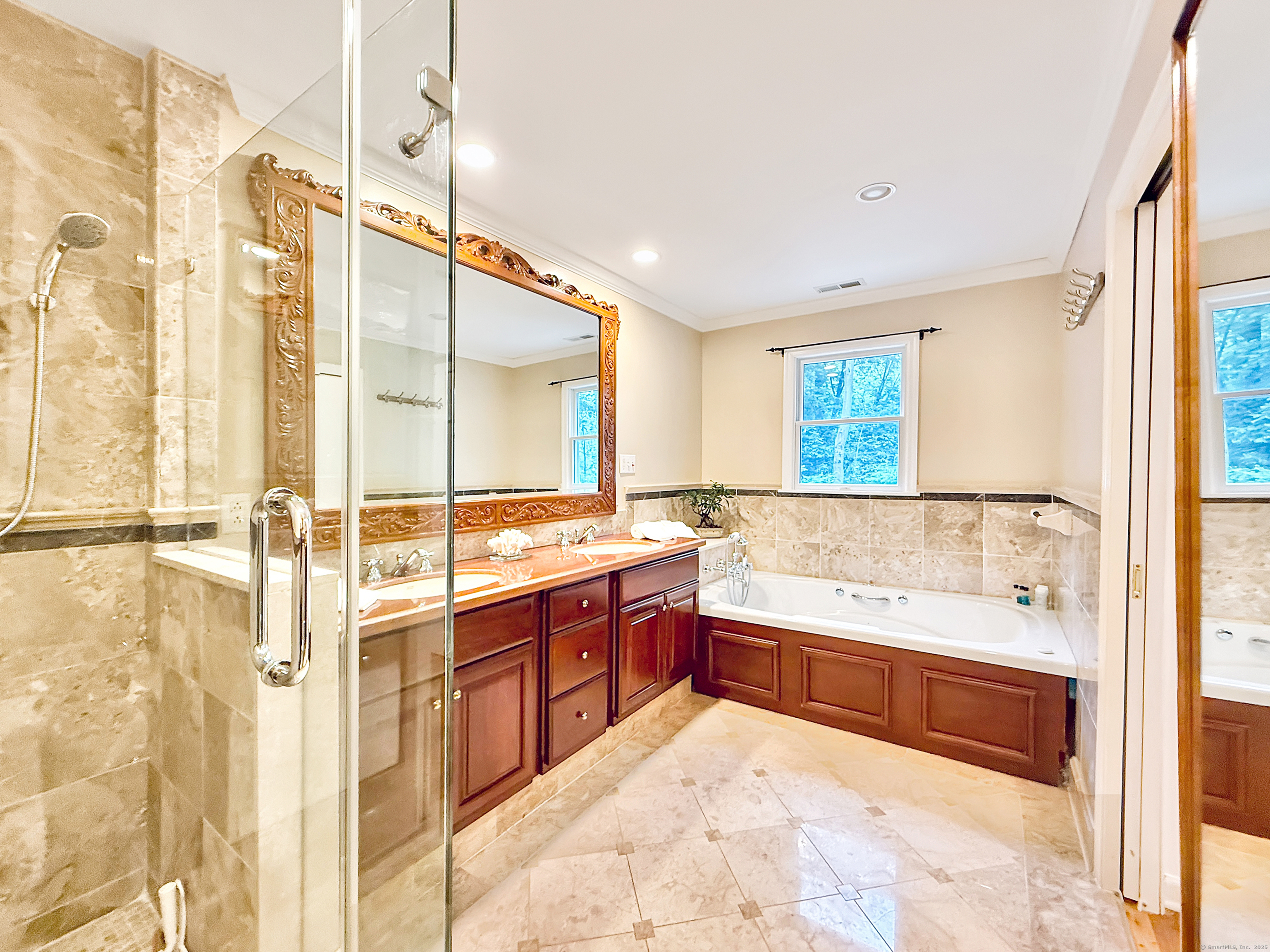 Stamford, Connecticut 06905, United States, 4 Bedrooms Bedrooms, ,3 BathroomsBathrooms,Residential,Active,154455