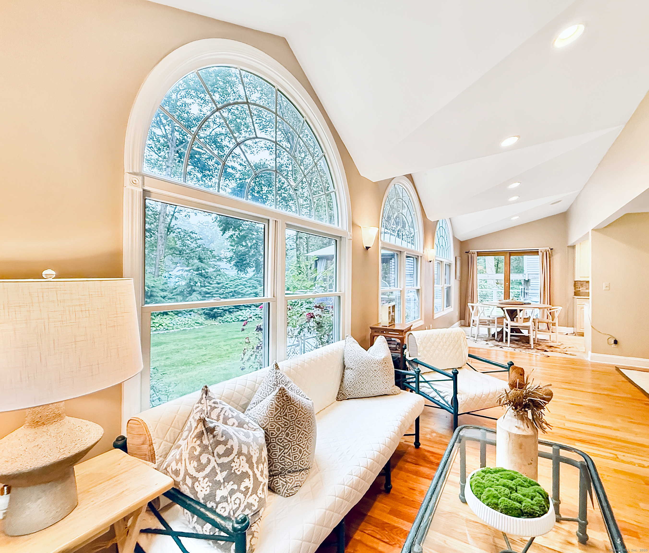 Stamford, Connecticut 06905, United States, 4 Bedrooms Bedrooms, ,3 BathroomsBathrooms,Residential,Active,154455