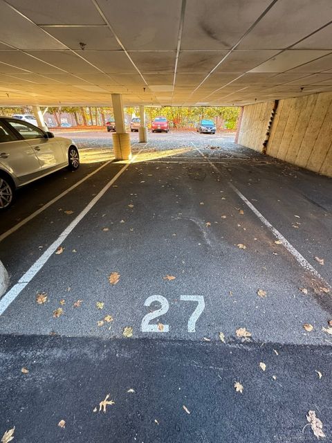 Tiny photo for 181 Loomis Drive #APT 148, West Hartford, CT 06107 (MLS # 24137252)