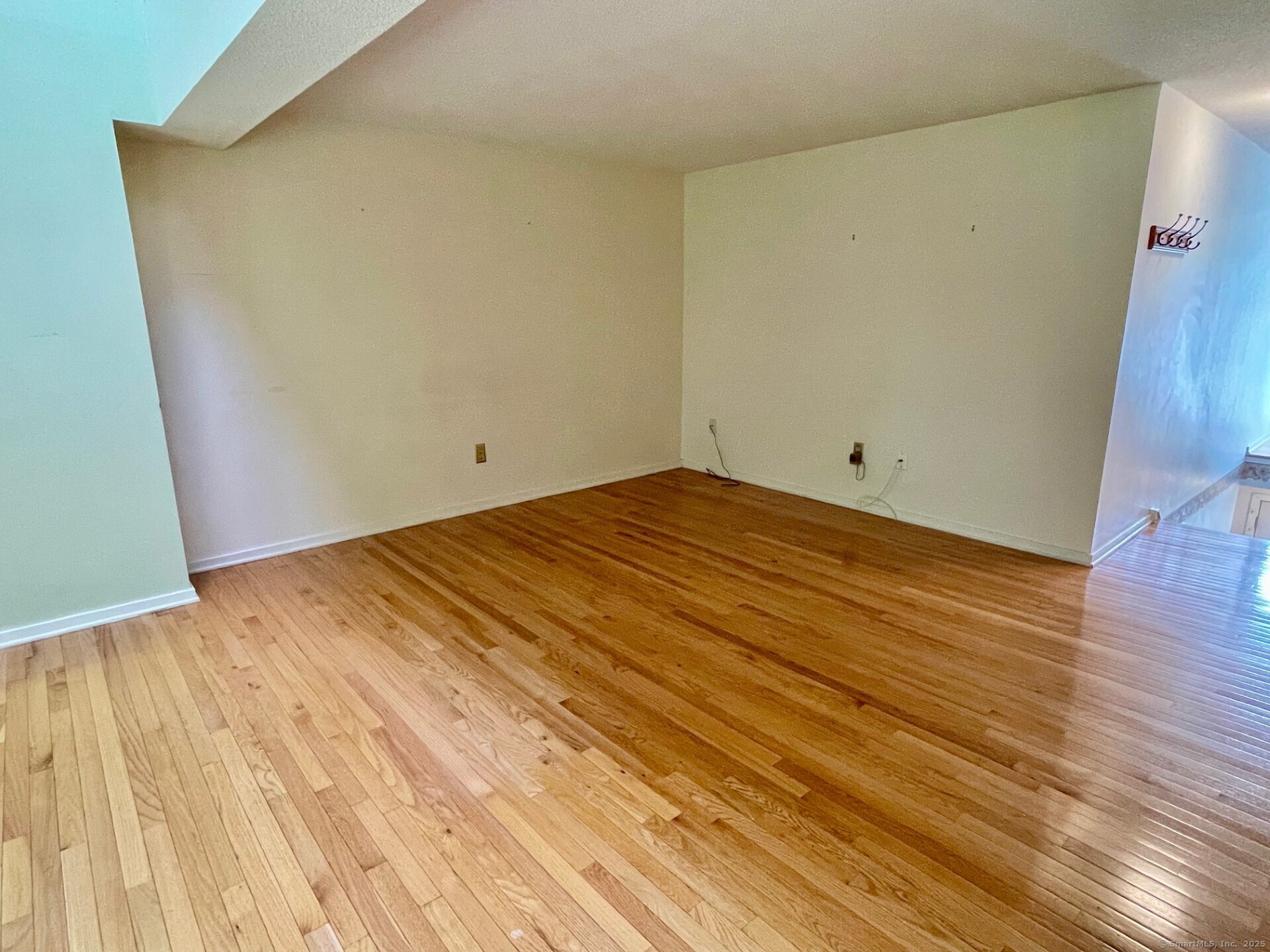 3208 Whitney Avenue #9D, Hamden, Connecticut image 4