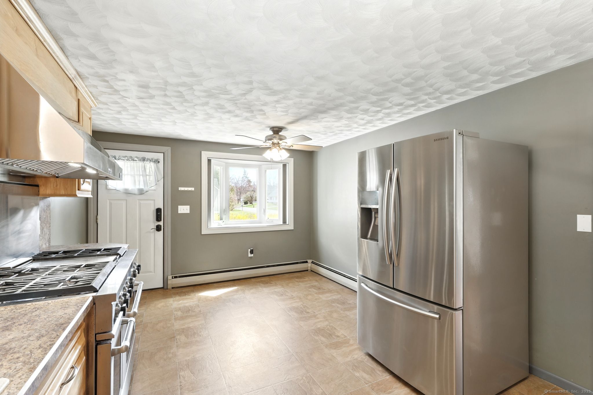 9 Peggy Lane, Enfield, Connecticut image 9