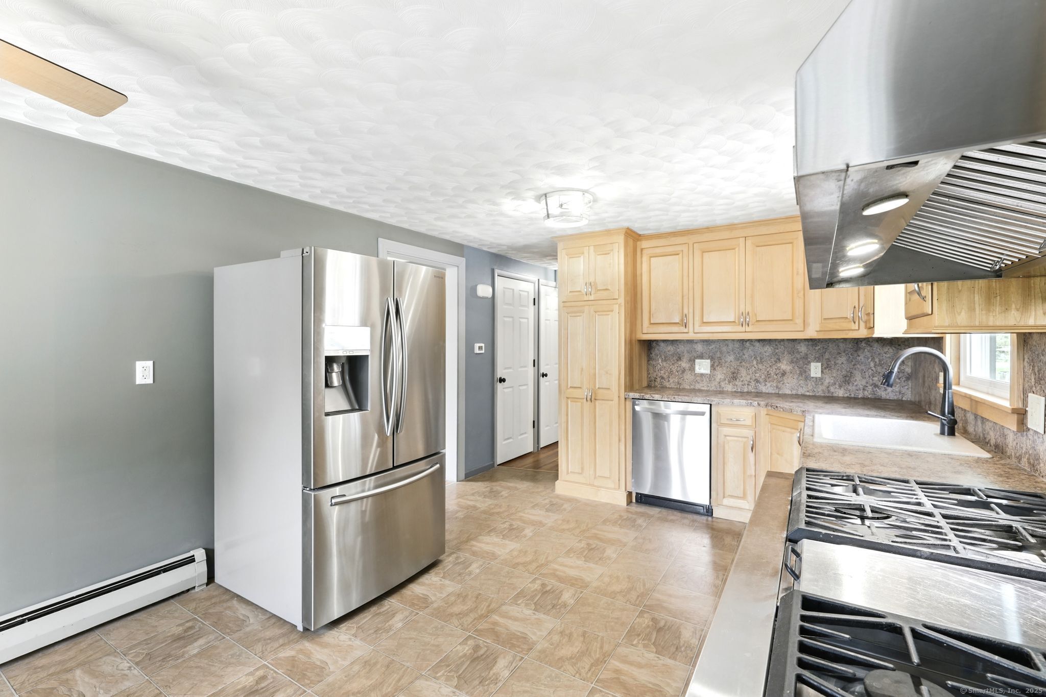 9 Peggy Lane, Enfield, Connecticut image 7