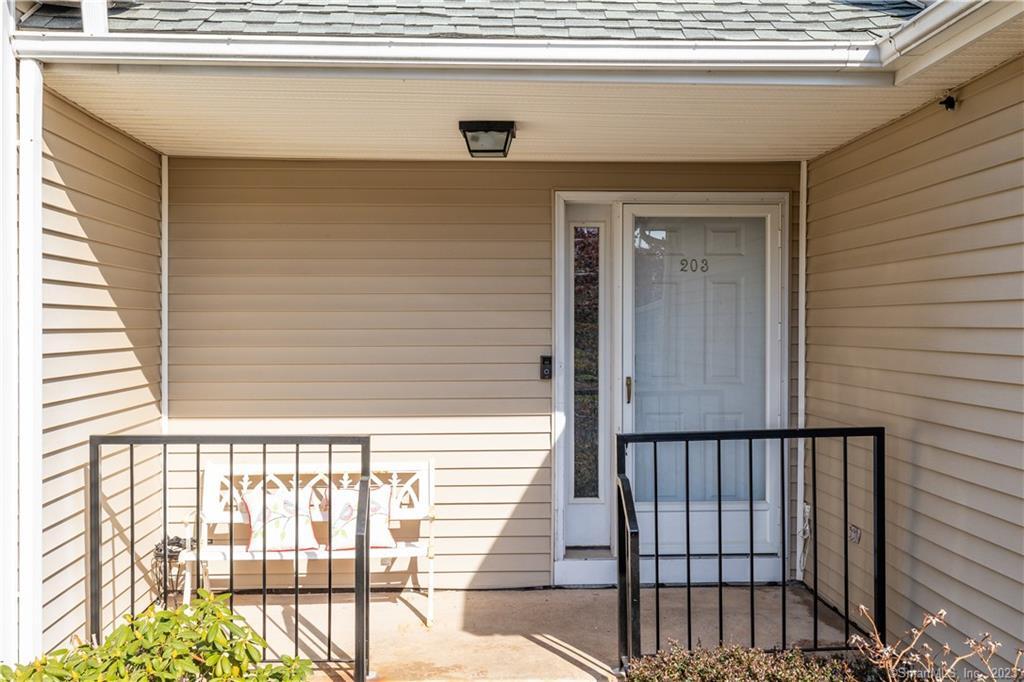 Photo 3 of 40 of 203 Gray Fox Lane 203 townhome