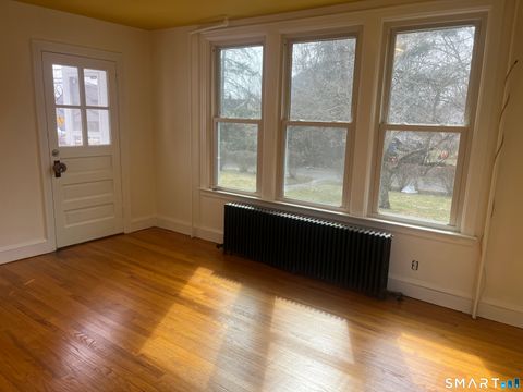 Tiny photo for 156 Union Street #2, Manchester, CT 06042 (MLS # 24162094)