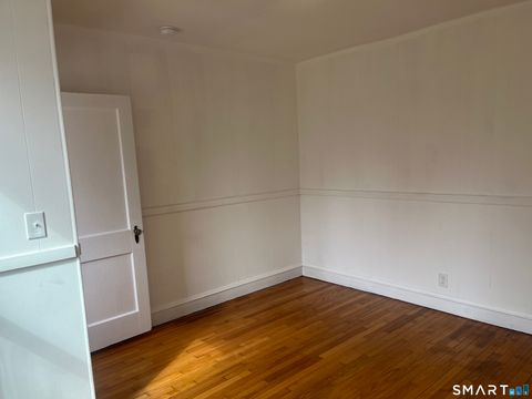 Tiny photo for 156 Union Street #2, Manchester, CT 06042 (MLS # 24162094)