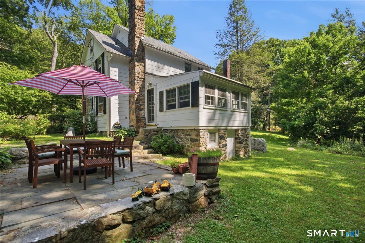 247 Chestnut Hill Road