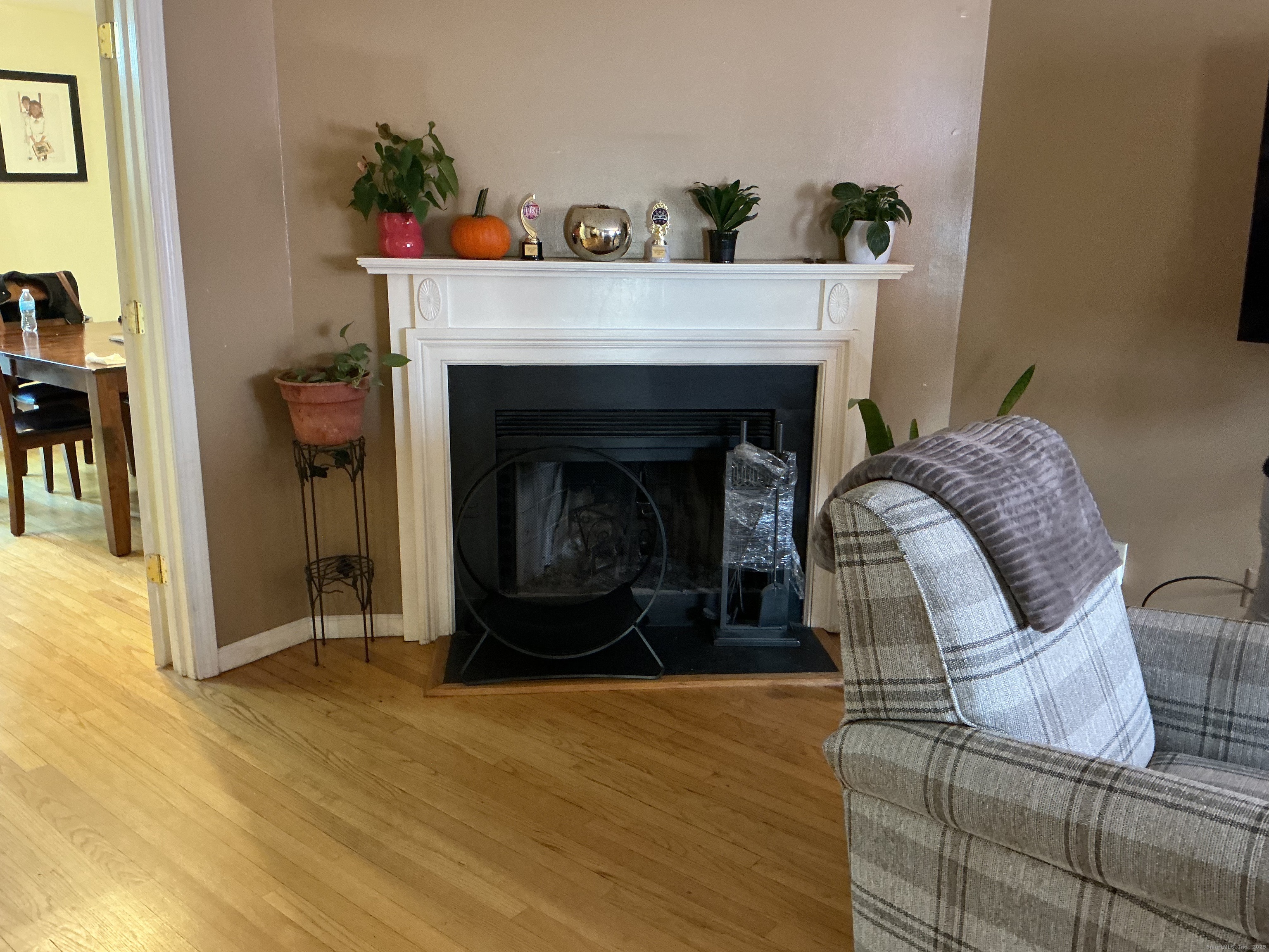 100 Front Street 100