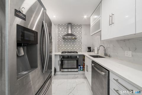 Tiny photo for 900 Mix Avenue #APT 123, Hamden, CT 06514 (MLS # 24153421)