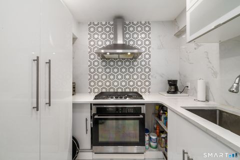 Tiny photo for 900 Mix Avenue #APT 123, Hamden, CT 06514 (MLS # 24153421)