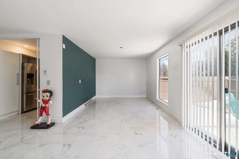 Tiny photo for 900 Mix Avenue #APT 123, Hamden, CT 06514 (MLS # 24153421)