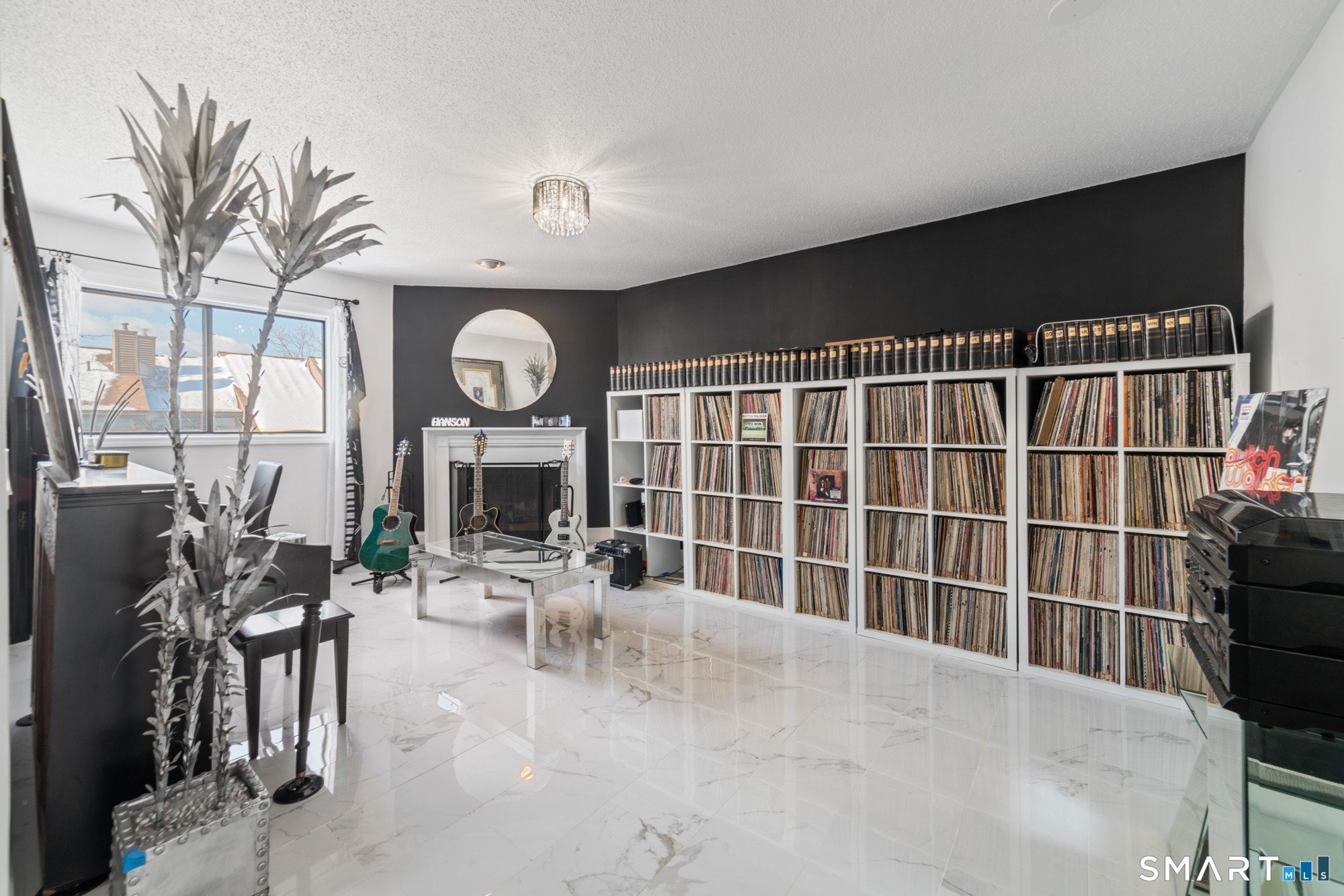 900 Mix Avenue APT 123