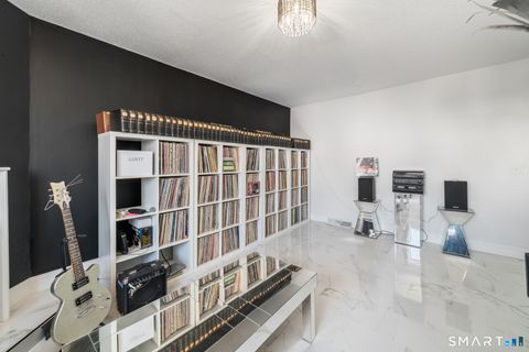 Tiny photo for 900 Mix Avenue #APT 123, Hamden, CT 06514 (MLS # 24153421)