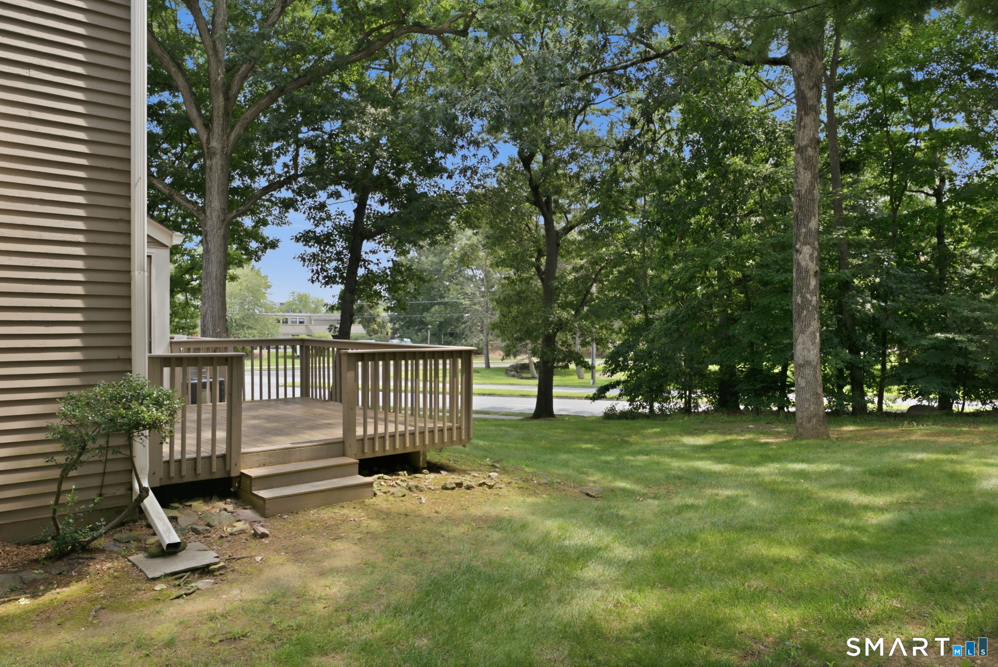16 Pequot Drive 16