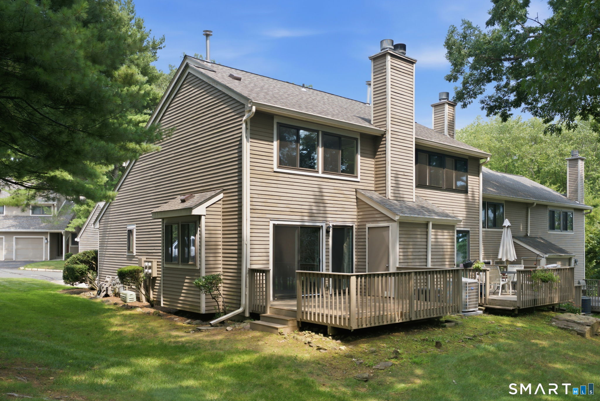 16 Pequot Drive 16