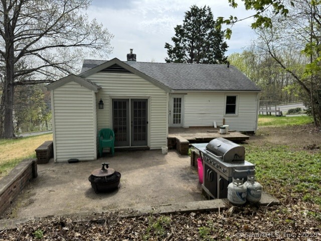 Farmington, Connecticut 06032, United States, 3 Bedrooms Bedrooms, ,2 BathroomsBathrooms,Residential,Active,116578