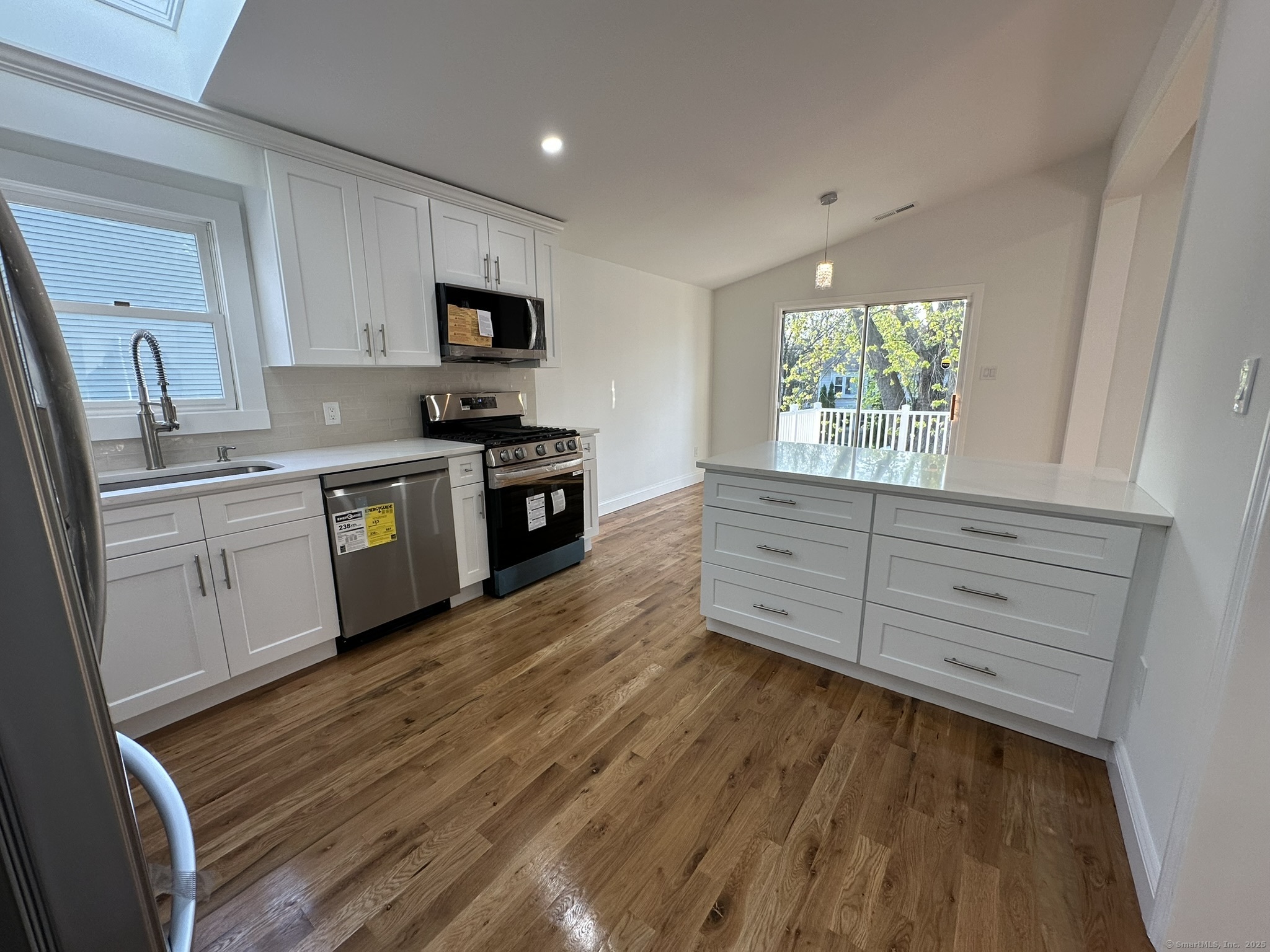 85 Sanford Street, West Haven, Connecticut image 9