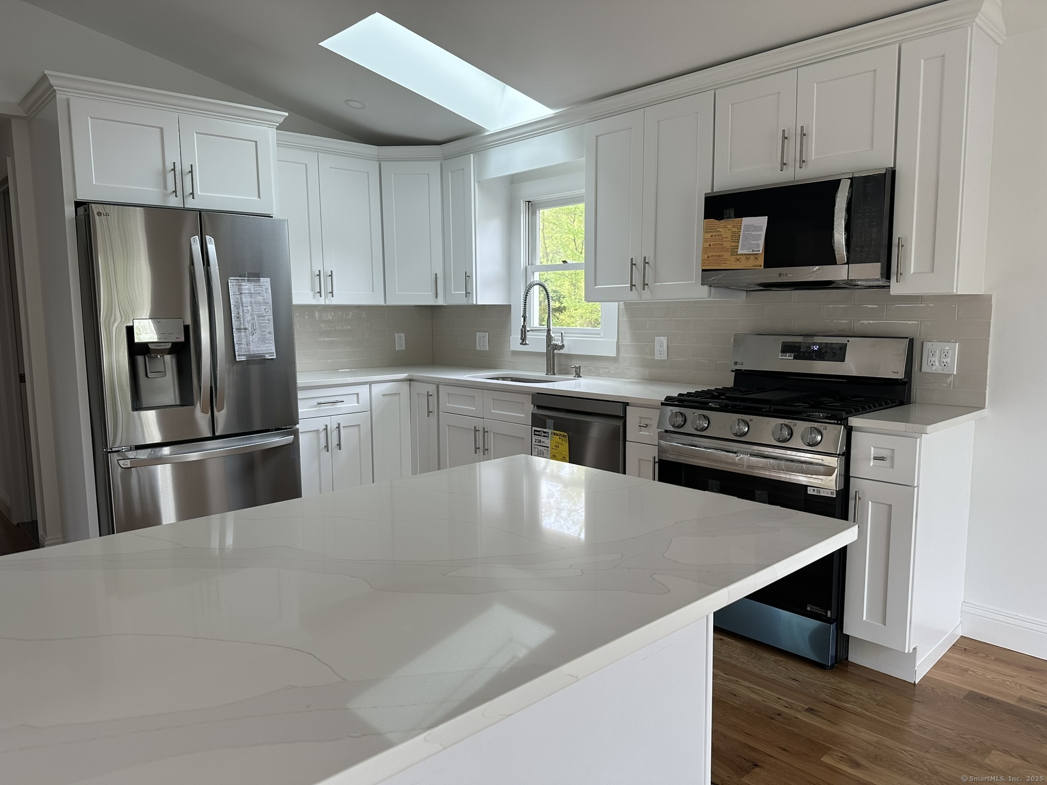 85 Sanford Street, West Haven, Connecticut image 4