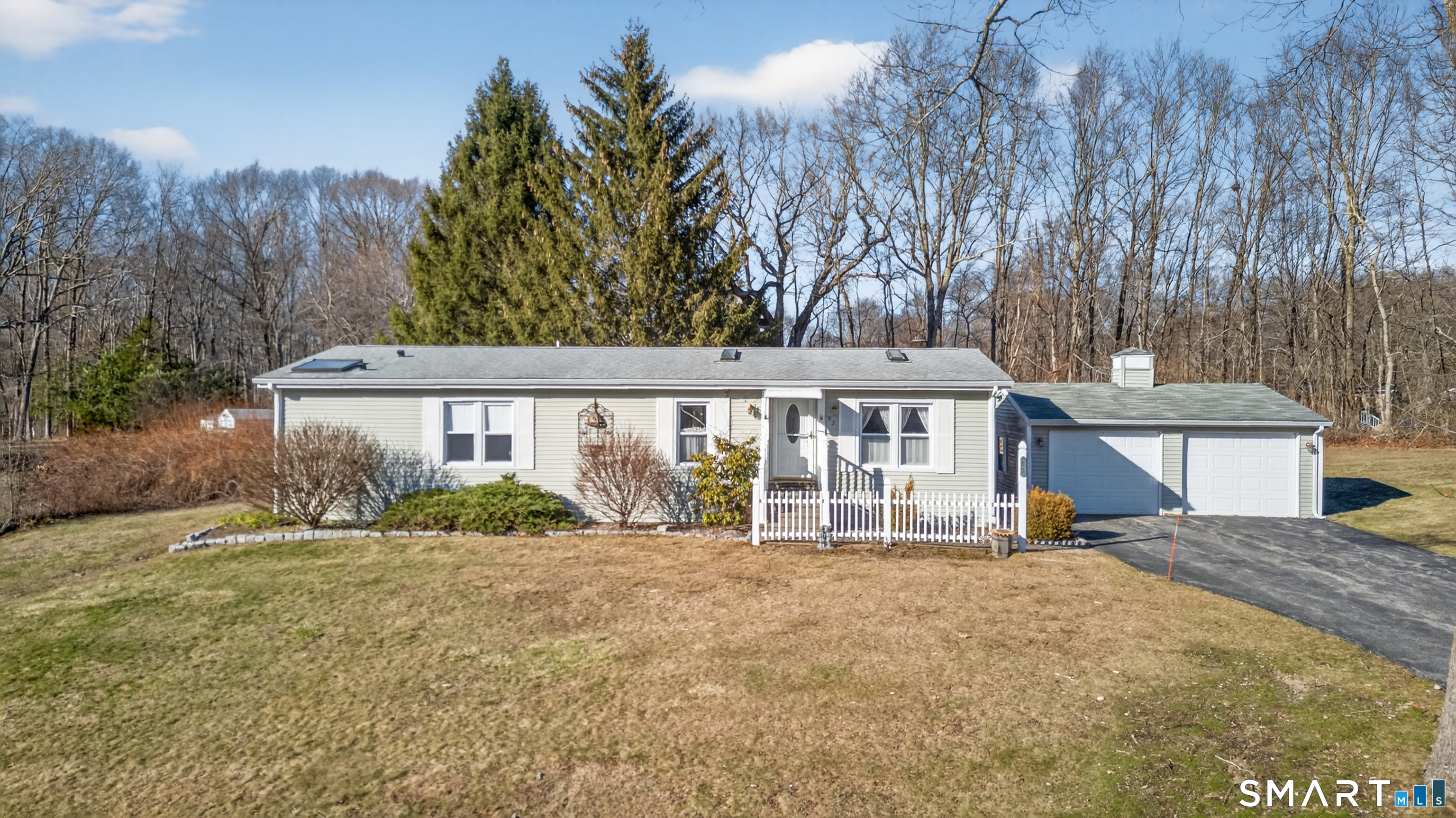 82 Colchester Commons