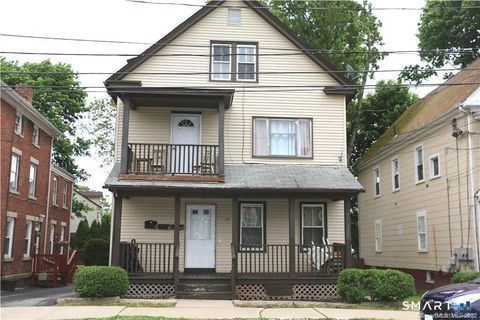 Photo of 21 Williams Street #3rd FL, New London, CT 06320 (MLS # 24155661)