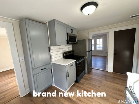 Tiny photo for 21 Williams Street #3rd FL, New London, CT 06320 (MLS # 24155661)