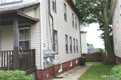 Tiny photo for 21 Williams Street #3rd FL, New London, CT 06320 (MLS # 24155661)