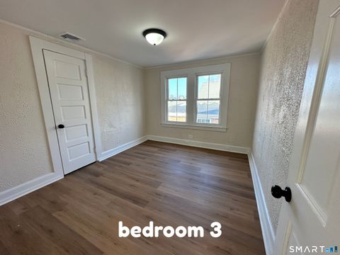 Tiny photo for 21 Williams Street #3rd FL, New London, CT 06320 (MLS # 24155661)