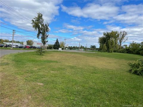 Tiny photo for 71 Leonardo Drive, North Haven, CT 06473 (MLS # 170552484)