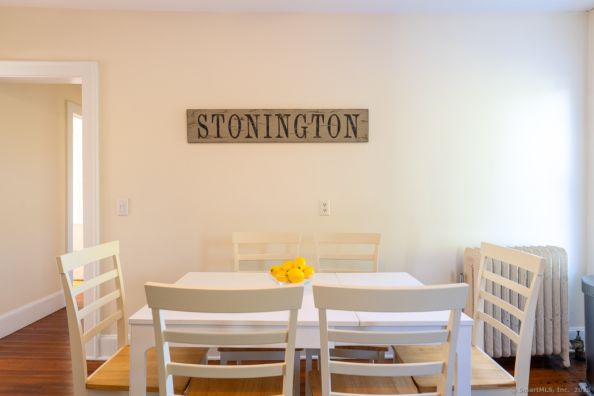 Stonington, Connecticut 06355, United States, 2 Bedrooms Bedrooms, ,2 BathroomsBathrooms,Residential,Active,235488