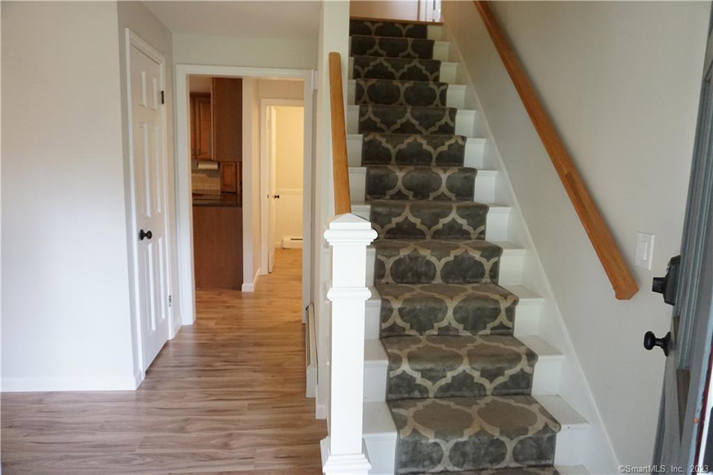 Photo 17 of 39 of 28 Standish Road house