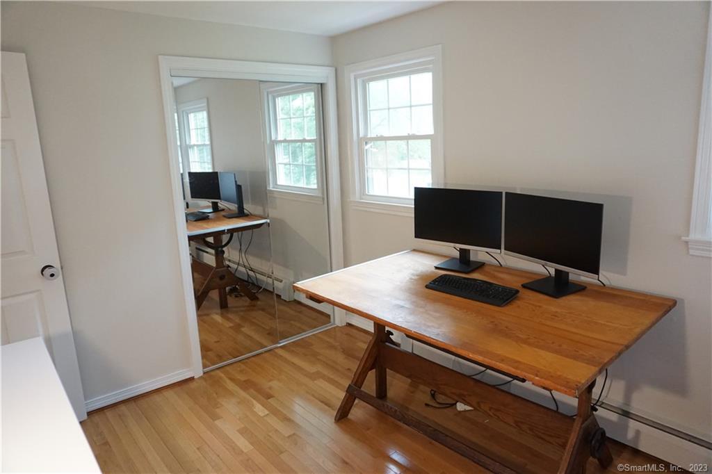 Photo 22 of 39 of 28 Standish Road house