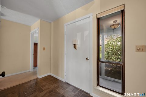 Tiny photo for 14 Canterbury Lane #14, Avon, CT 06001 (MLS # 24158659)