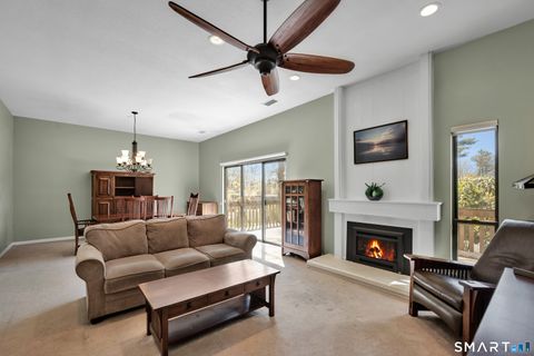 Tiny photo for 14 Canterbury Lane #14, Avon, CT 06001 (MLS # 24158659)