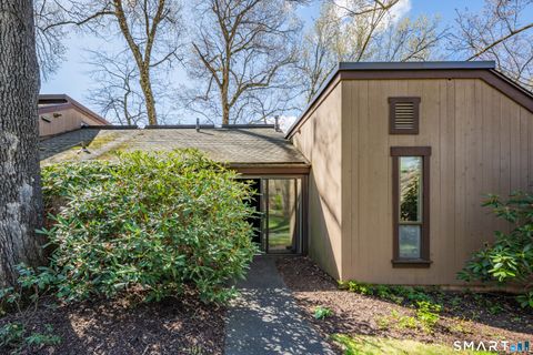 Tiny photo for 14 Canterbury Lane #14, Avon, CT 06001 (MLS # 24158659)