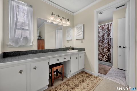 Tiny photo for 14 Canterbury Lane #14, Avon, CT 06001 (MLS # 24158659)