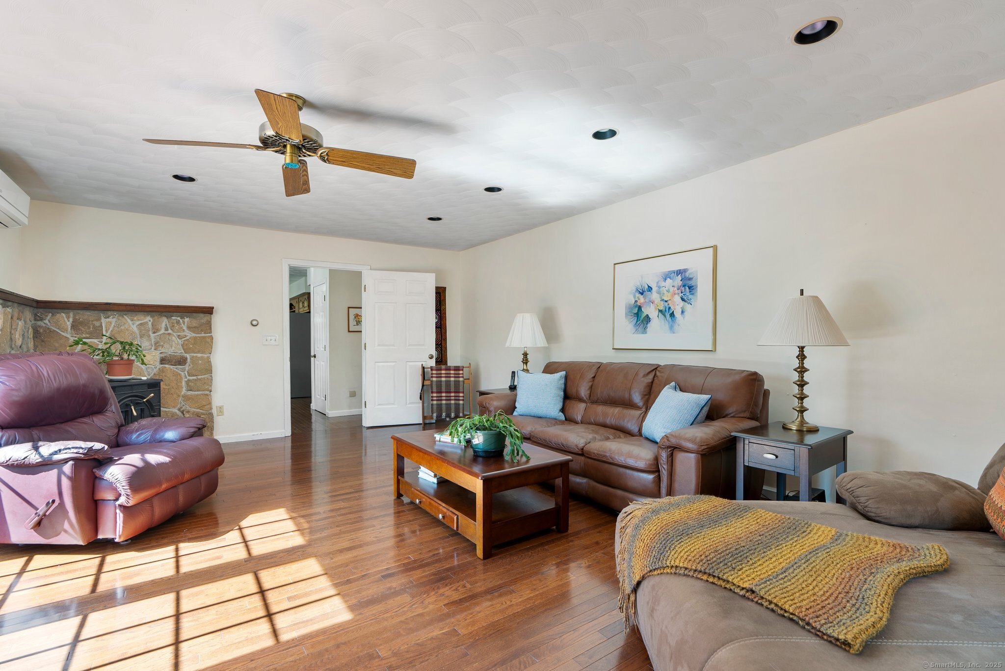 23 Riverview Circle, Marlborough, Connecticut image 16