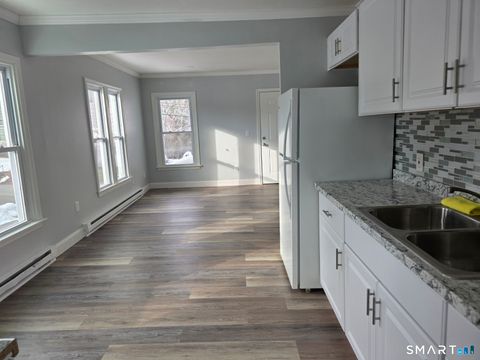 Photo of 73 Meridian Street #3, Groton, CT 06340 (MLS # 24154038)