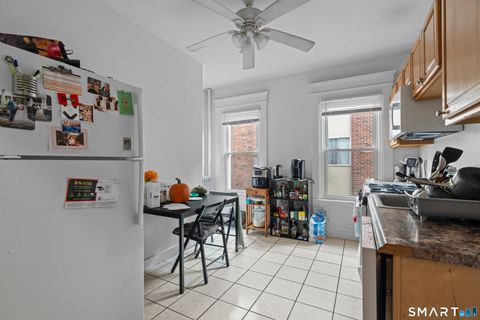 Tiny photo for 136 Edwards Street #1R, New Haven, CT 06511 (MLS # 24157698)