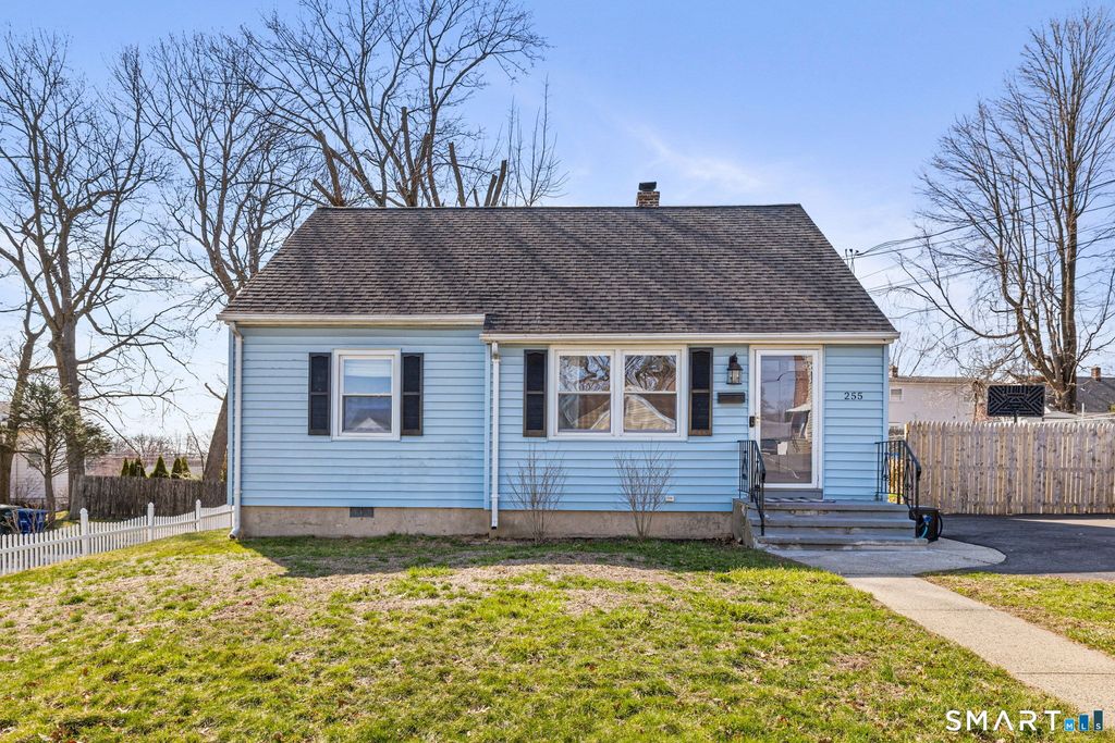 Photo of 255 Ruth Street, Bridgeport, CT 06606 (MLS # 24164179)