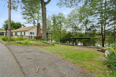 A home in Griswold